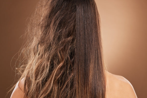 How To Get Rid Of Frizzy Hair In 5 Minutes: Quick & Easy Fixes